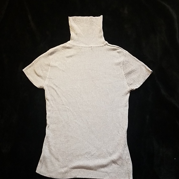 Daisy Fuentes short sleeve turtleneck swea… - Picture 5 of 5